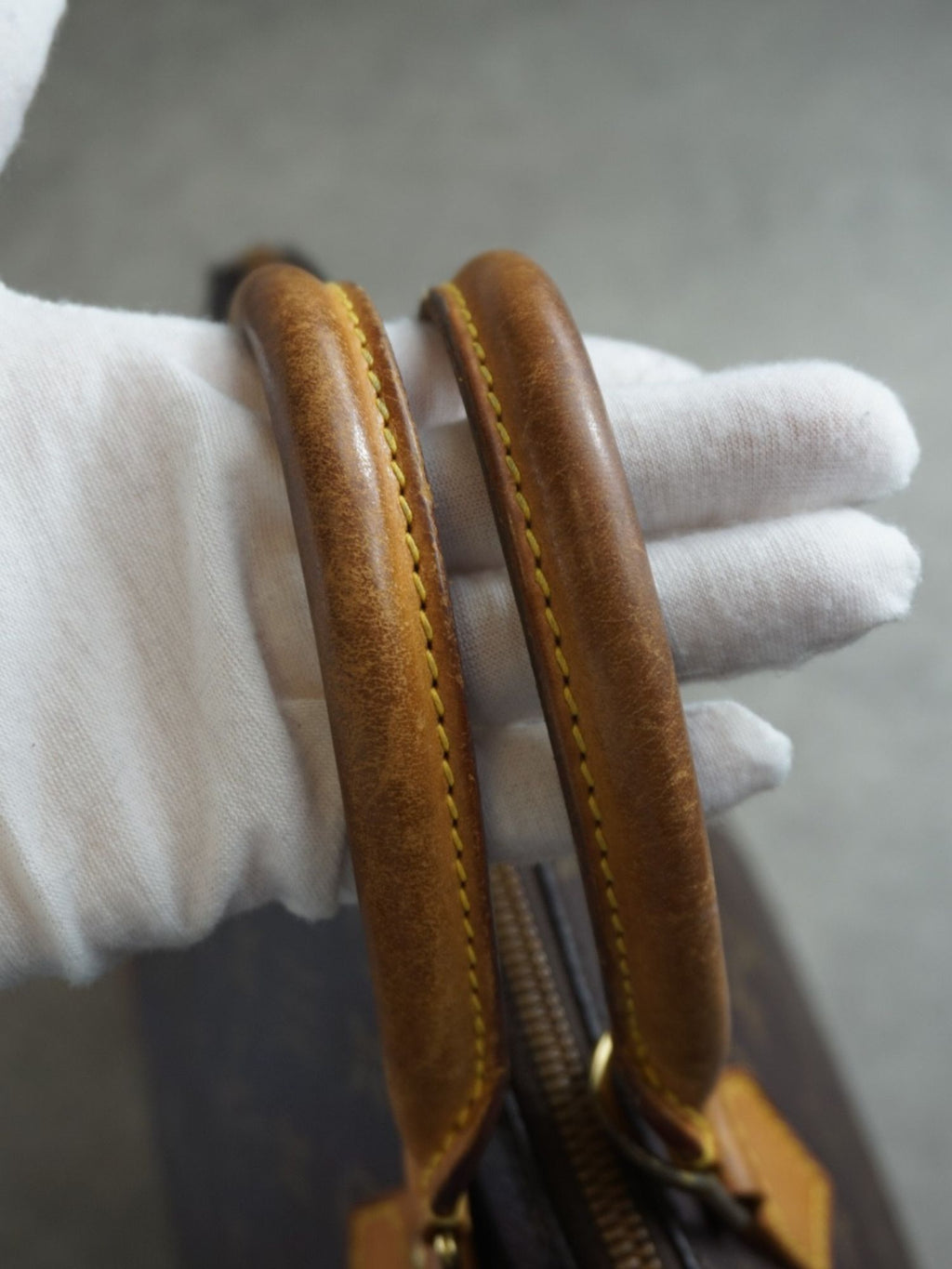 Louis Vuitton Alma PM