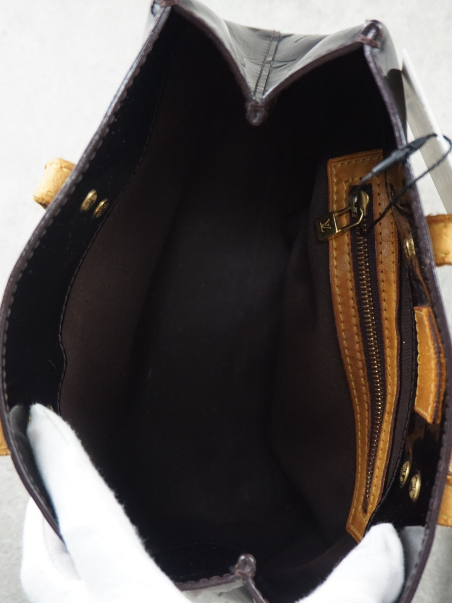 Louis Vuitton Reade PM