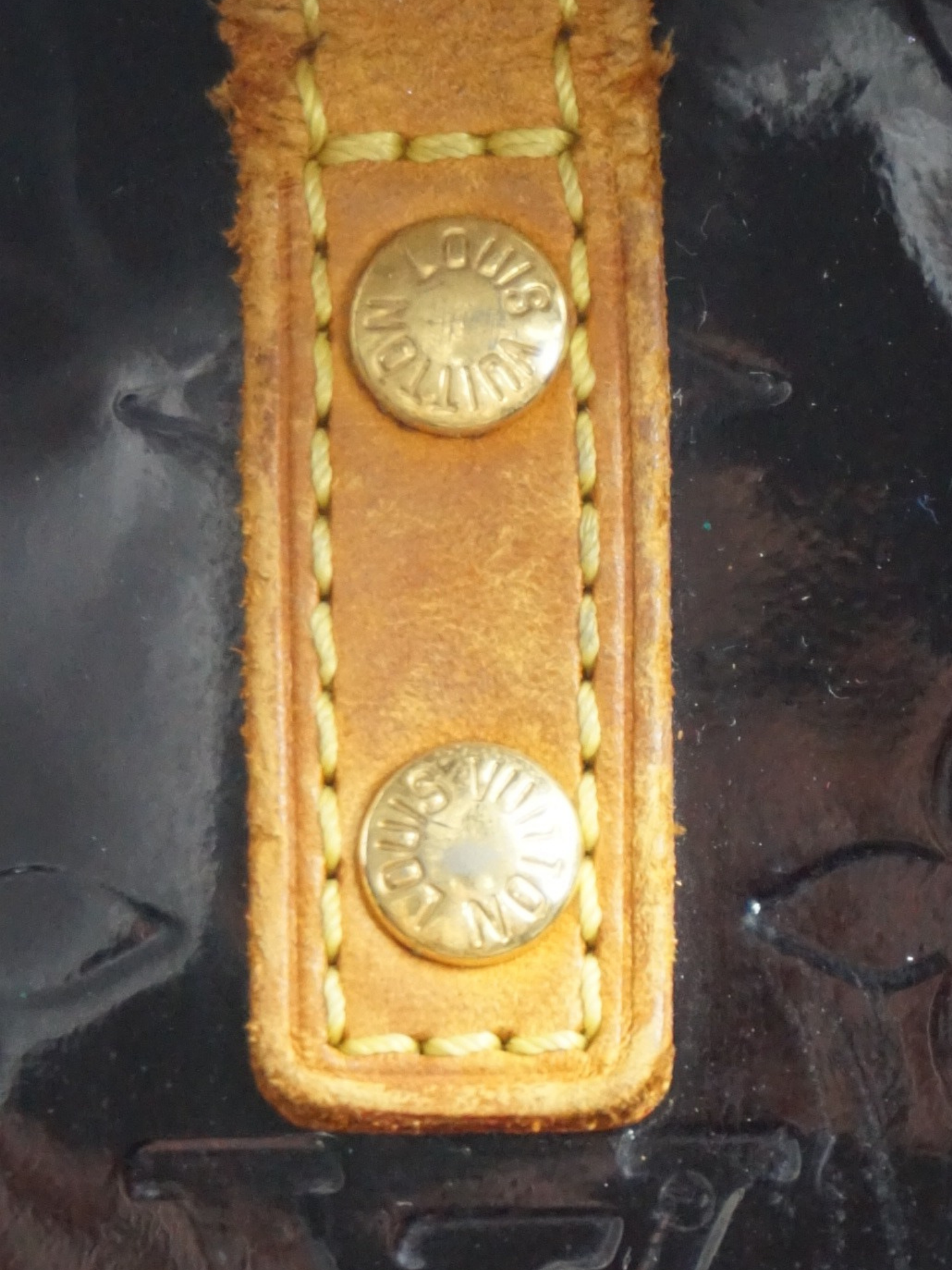 Louis Vuitton Reade PM