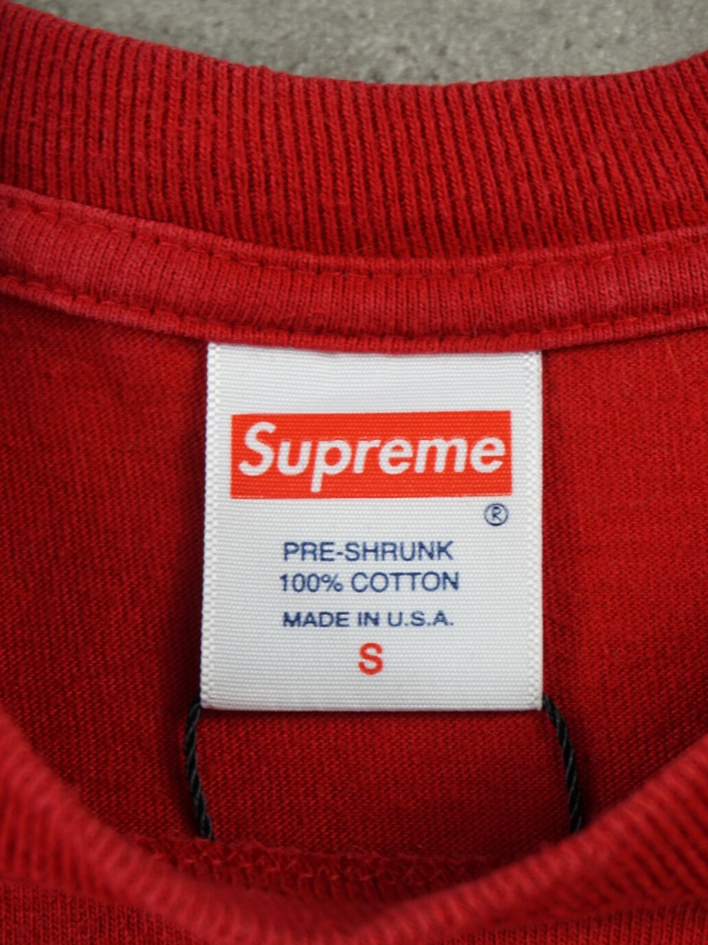 T-shirt Supreme (S)