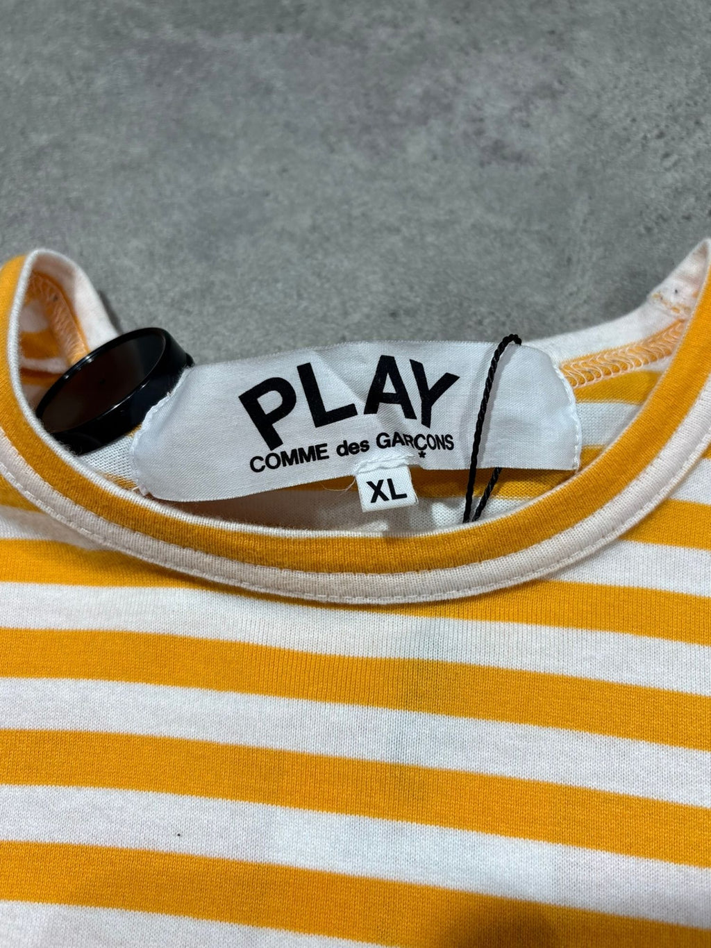 Marinière jaune Comme des Garçons (XL)