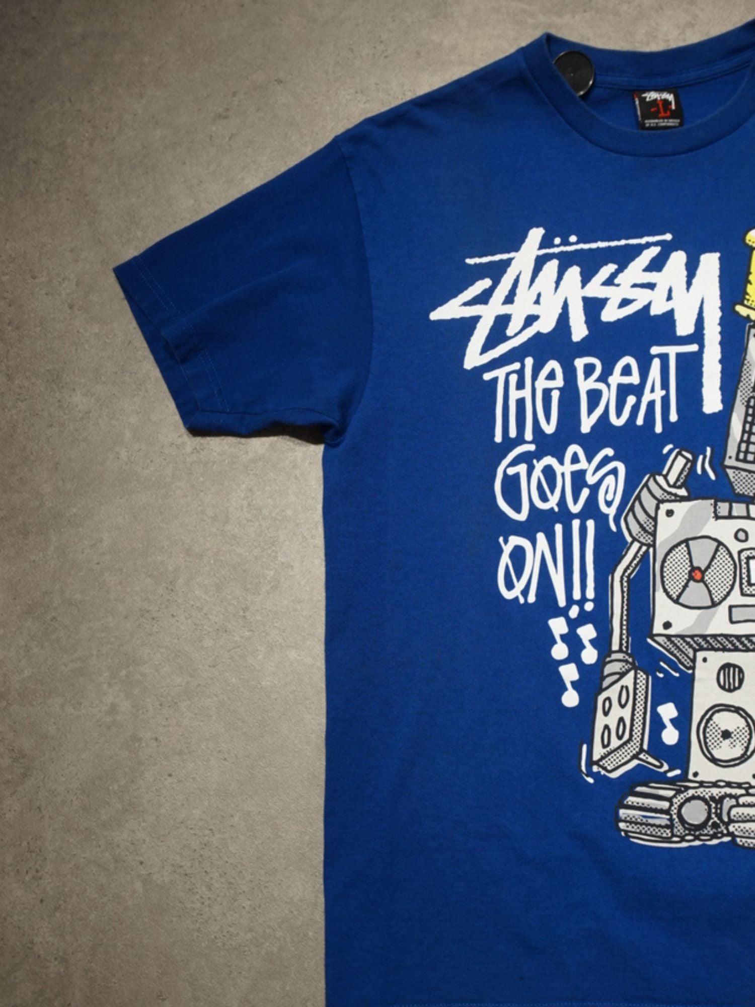 T-shirt Stussy "The Beat Goes On" (L)