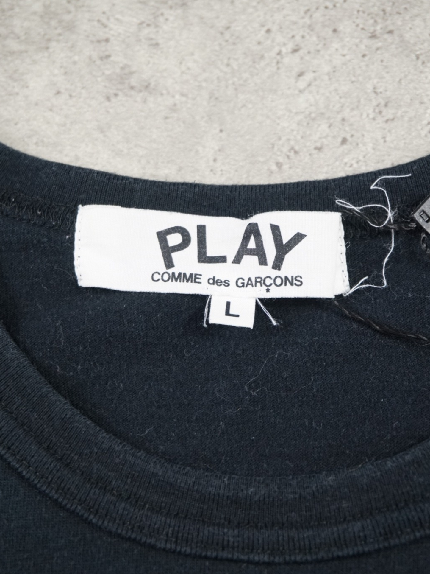 T-shirt Comme des Garçons (L femme/ S homme)
